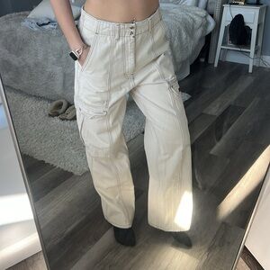 Urban Outfitters Women’s Cargo Pants Tan